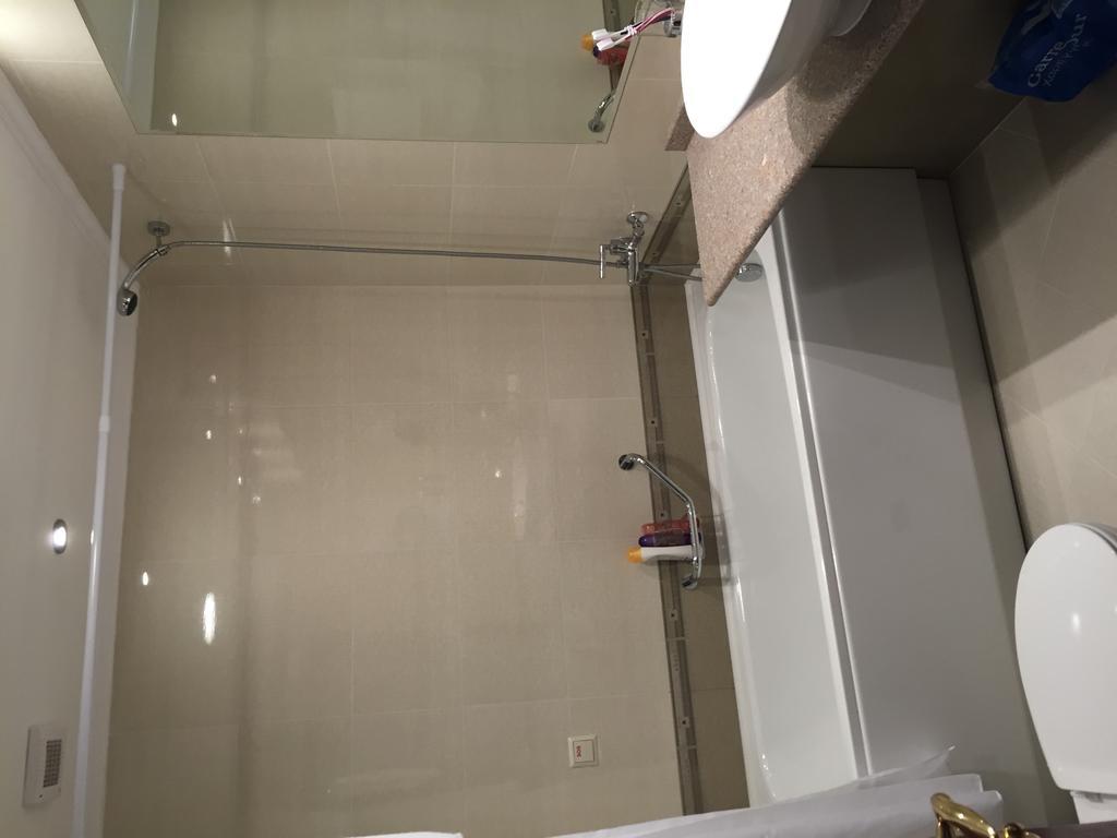 Downtown Alexander Services Apartments バンスコ エクステリア 写真